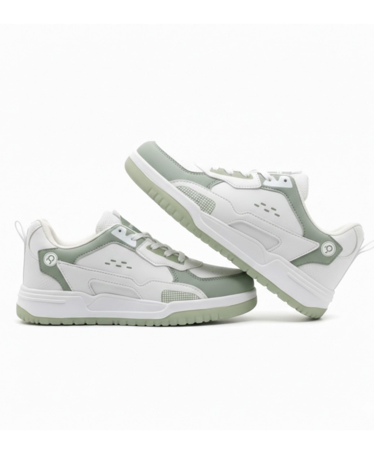 Vayu Pista Sneaker shoes for men