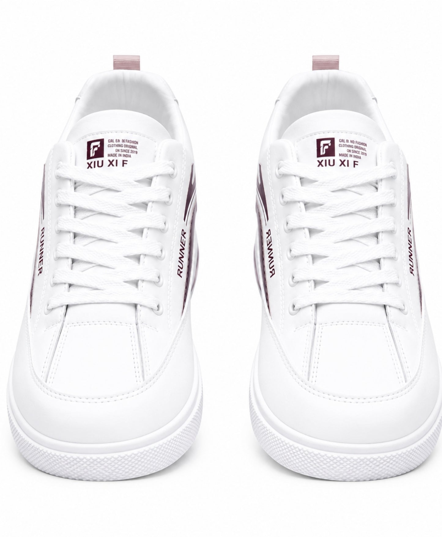 Trending White Runner Sneaker For Men